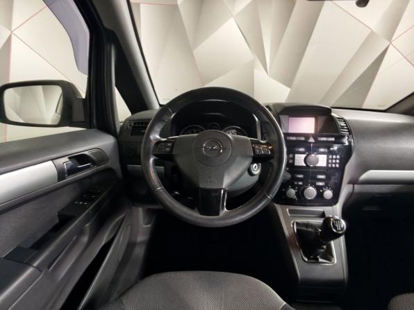 Opel Zafira B Рестайлинг с пробегом 2011 года, цена 697 000 рублей, 179236 км, компактвэн, Автокод Объявления