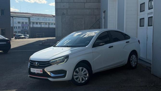 Lada (ВАЗ) Vesta I Рестайлинг (NG) с пробегом 2023 года, цена 1 275 300 рублей, 41594 км, седан, Автокод Объявления