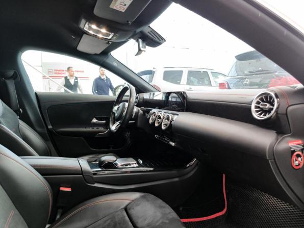Mercedes-Benz CLA II (C118 X118) с пробегом 2019 года, цена 2 650 000 рублей, 95810 км, седан, Автокод Объявления