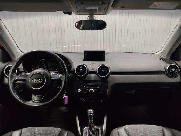 Audi A1 I (8X) с пробегом 2013 года, цена 800 000 рублей, 208582 км, хэтчбек, Автокод Объявления