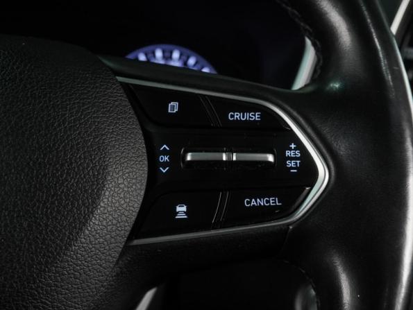 Hyundai Santa Fe IV с пробегом 2018 года, цена 3 199 900 рублей, 123818 км, внедорожник, Автокод Объявления