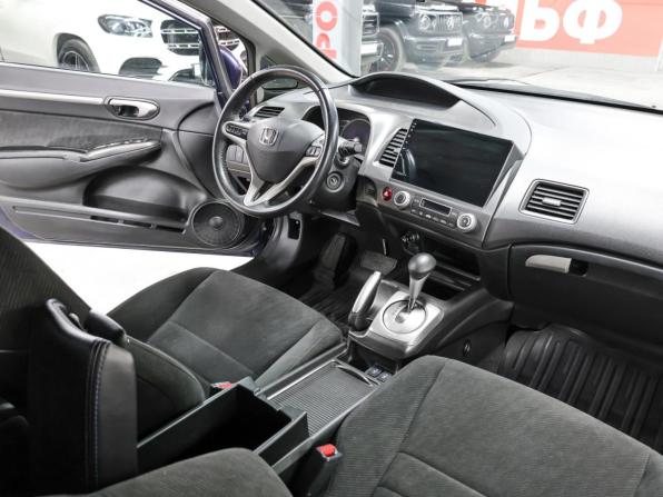 Honda Civic VIII Рестайлинг с пробегом 2010 года, цена 849 000 рублей, 221418 км, седан, Автокод Объявления