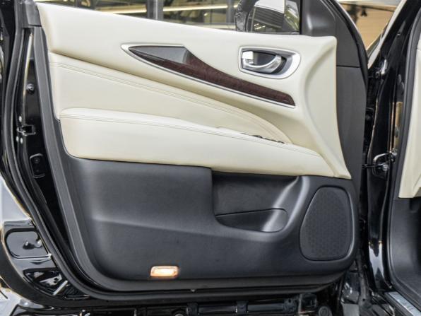 Infiniti QX60 I Рестайлинг с пробегом 2019 года, цена 2 147 000 рублей, 210978 км, внедорожник, Автокод Объявления