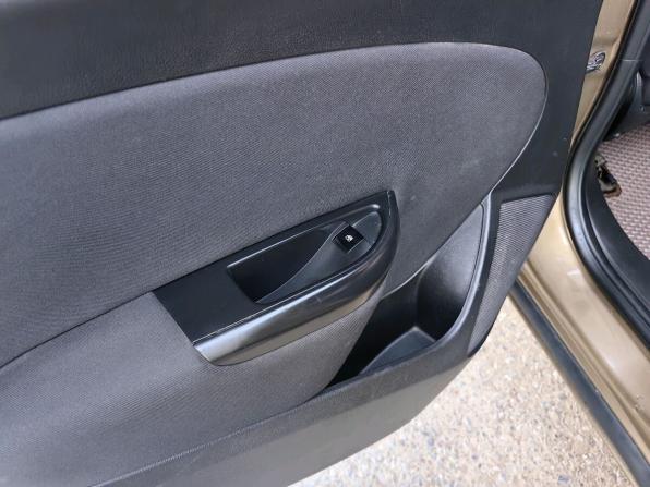 Opel Astra J Рестайлинг с пробегом 2013 года, цена 649 900 рублей, 234000 км, седан, Автокод Объявления