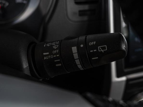 Nissan X-Trail II Рестайлинг с пробегом 2011 года, цена 1 300 000 рублей, 215849 км, внедорожник, Автокод Объявления