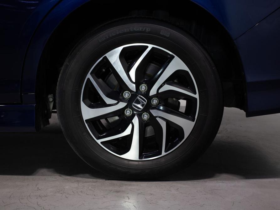 Honda Stepwgn V Рестайлинг Чита  - изображение 17