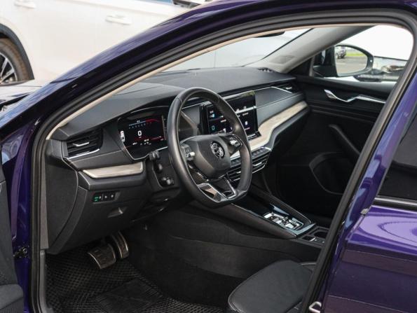 Skoda Octavia IV (A8) с пробегом 2021 года, цена 2 890 000 рублей, 54584 км, лифтбек, Автокод Объявления