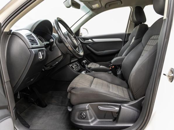 Audi Q3 I (8U) Рестайлинг с пробегом 2015 года, цена 1 898 000 рублей, 109649 км, внедорожник, Автокод Объявления