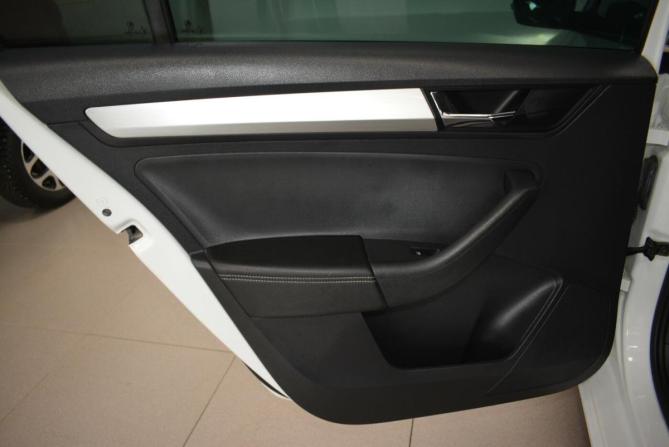 Skoda Rapid I Рестайлинг с пробегом 2019 года, цена 1 338 000 рублей, 144000 км, лифтбек, Автокод Объявления