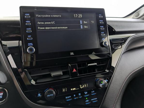 Toyota Camry VIII (XV70) Рестайлинг с пробегом 2021 года, цена 3 495 000 рублей, 56398 км, седан, Автокод Объявления