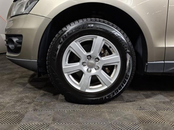 Audi Q5 I (8R) с пробегом 2009 года, цена 1 435 000 рублей, 81826 км, внедорожник, Автокод Объявления