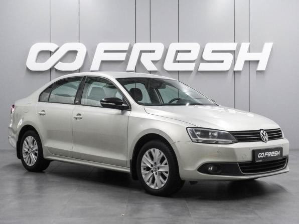 Volkswagen Jetta VI Рестайлинг с пробегом 2014 года, цена 1 329 000 рублей, 89938 км, седан, Автокод Объявления