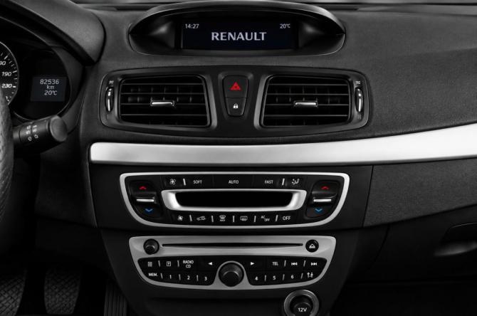 Renault Fluence I с пробегом 2012 года, цена 619 000 рублей, 295000 км, седан, Автокод Объявления