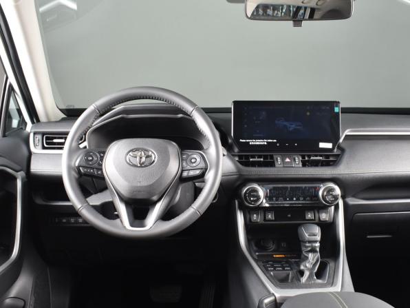 Toyota RAV4 V (XA50) с пробегом 2025 года, цена 4 014 995 рублей, 60 км, внедорожник, Автокод Объявления