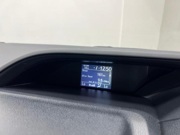 Toyota Noah III (R80) Рестайлинг с пробегом 2018 года, цена 2 150 000 рублей, 125000 км, минивэн, Автокод Объявления