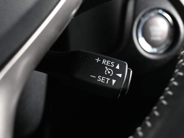 Lexus ES VI Рестайлинг с пробегом 2015 года, цена 2 499 000 рублей, 124354 км, седан, Автокод Объявления