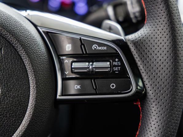 Kia Optima IV Рестайлинг с пробегом 2019 года, цена 2 188 000 рублей, 83257 км, седан, Автокод Объявления