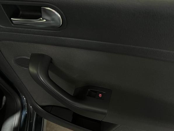 Volkswagen Golf Plus II с пробегом 2013 года, цена 990 000 рублей, 99487 км, хэтчбек, Автокод Объявления