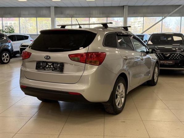 Kia Ceed II с пробегом 2012 года, цена 829 000 рублей, 147455 км, универсал, Автокод Объявления
