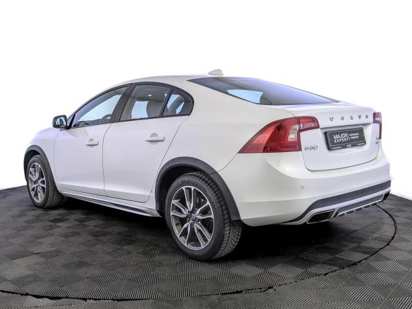 Volvo S60 Cross Country с пробегом 2018 года, цена 2 480 000 рублей, 138585 км, седан, Автокод Объявления