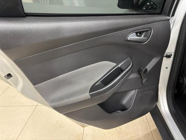 Ford Focus III с пробегом 2012 года, цена 650 000 рублей, 176347 км, хэтчбек, Автокод Объявления