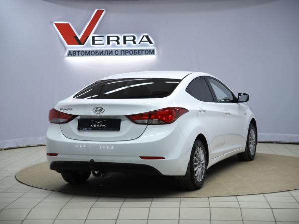 Hyundai Elantra V (MD) Рестайлинг с пробегом 2015 года, цена 950 000 рублей, 292158 км, седан, Автокод Объявления