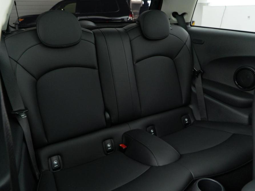 Mini Hatch III (F55/F56) Рестайлинг 2 Москва  - изображение 7