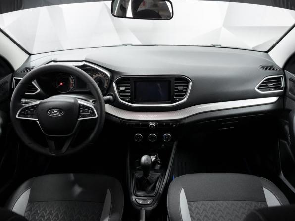 Lada (ВАЗ) Vesta I Рестайлинг (NG) с пробегом 2023 года, цена 1 373 000 рублей, 28500 км, седан, Автокод Объявления