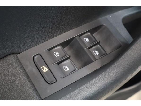 Skoda Octavia III (A7) Рестайлинг с пробегом 2018 года, цена 1 386 000 рублей, 217600 км, лифтбек, Автокод Объявления