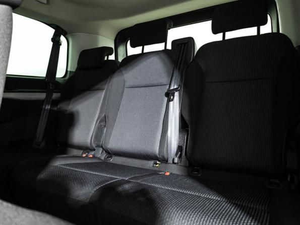 Peugeot Traveller I с пробегом 2018 года, цена 2 209 585 рублей, 177645 км, минивэн, Автокод Объявления
