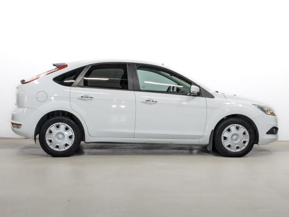 Ford Focus II Рестайлинг с пробегом 2011 года, цена 580 000 рублей, 109250 км, хэтчбек, Автокод Объявления