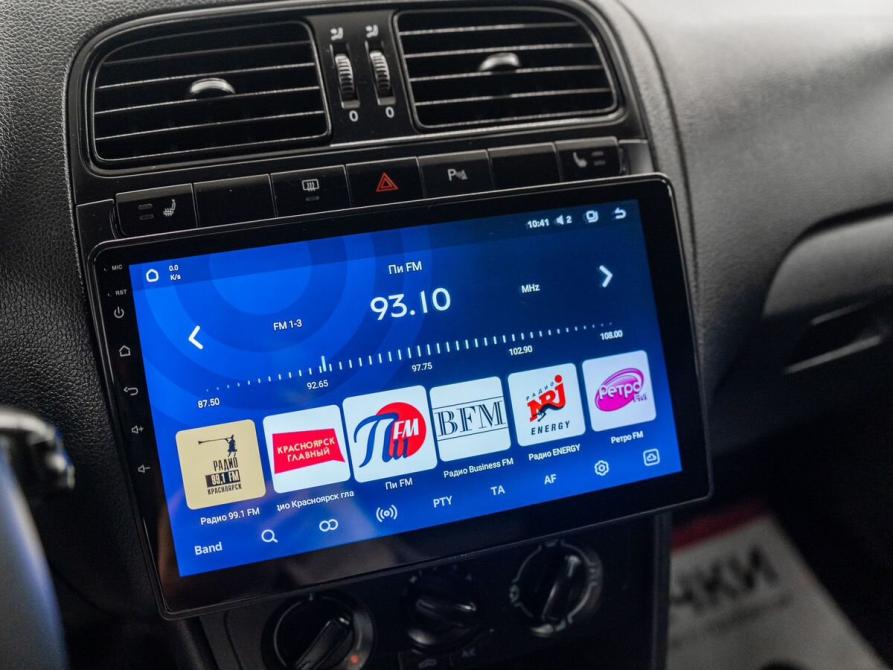 Volkswagen Polo V Рестайлинг Красноярск  - изображение 13