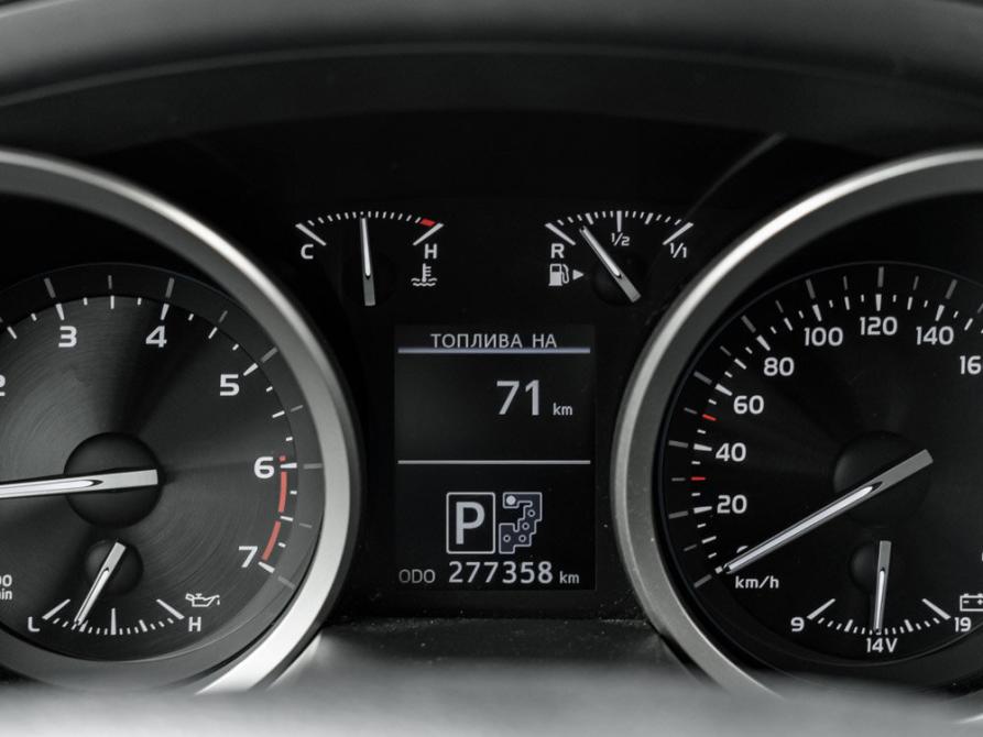Toyota Land Cruiser 200 Series Рестайлинг 1 Екатеринбург  - изображение 21
