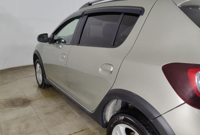 Renault Sandero II с пробегом 2015 года, цена 765 000 рублей, 174960 км, хэтчбек, Автокод Объявления