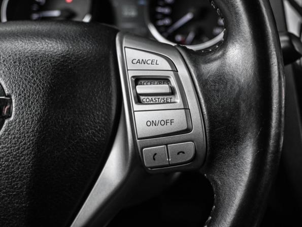 Nissan Qashqai II с пробегом 2017 года, цена 1 599 000 рублей, 96225 км, внедорожник, Автокод Объявления