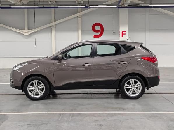 Hyundai ix35 I с пробегом 2012 года, цена 1 325 000 рублей, 73431 км, внедорожник, Автокод Объявления