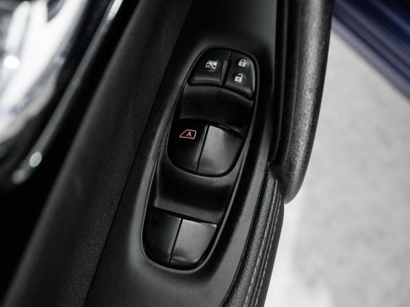 Nissan Qashqai II с пробегом 2014 года, цена 1 300 000 рублей, 145210 км, внедорожник, Автокод Объявления