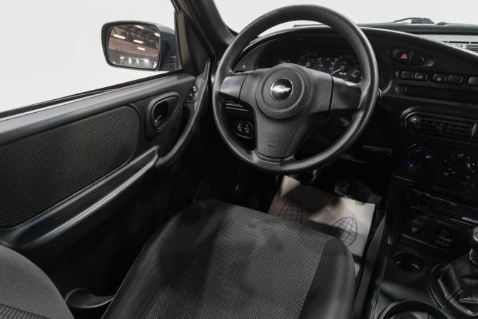 Chevrolet Niva I Рестайлинг с пробегом 2019 года, цена 899 000 рублей, 137000 км, внедорожник, Автокод Объявления