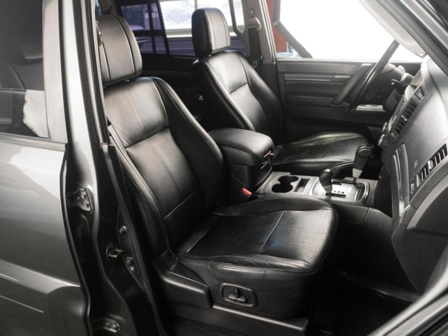Mitsubishi Pajero IV Рестайлинг 1 Тюмень  - изображение 8