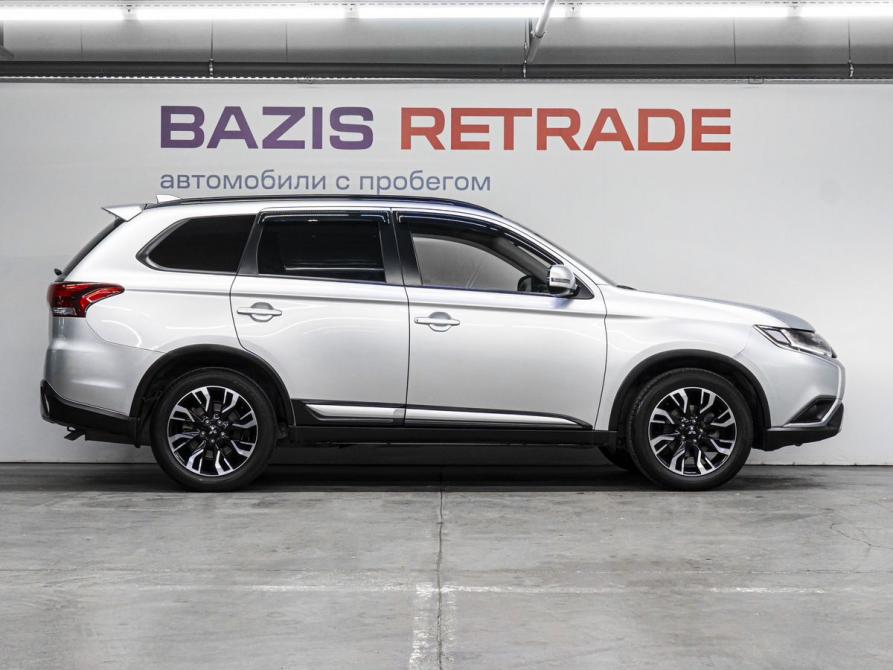 Mitsubishi Outlander III Рестайлинг 3 Тюмень  - изображение 5