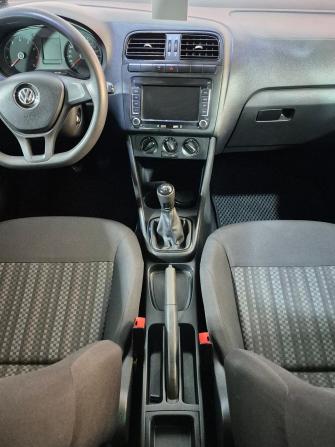 Volkswagen Polo V Рестайлинг с пробегом 2019 года, цена 1 090 000 рублей, 153000 км, седан, Автокод Объявления