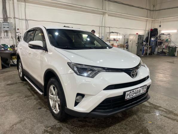 Toyota RAV4 IV (XA40) Рестайлинг с пробегом 2016 года, цена 2 190 000 рублей, 137712 км, внедорожник, Автокод Объявления