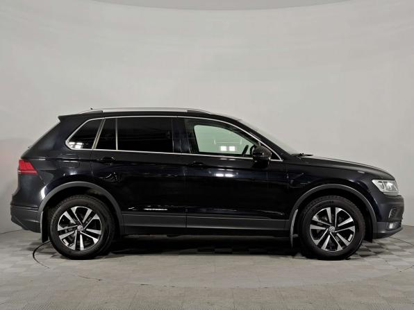 Volkswagen Tiguan II с пробегом 2020 года, цена 2 659 000 рублей, 62264 км, внедорожник, Автокод Объявления