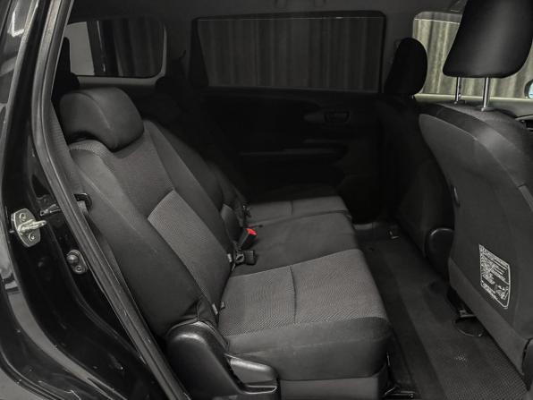 Toyota Wish II Рестайлинг с пробегом 2012 года, цена 1 250 000 рублей, 181156 км, минивэн, Автокод Объявления