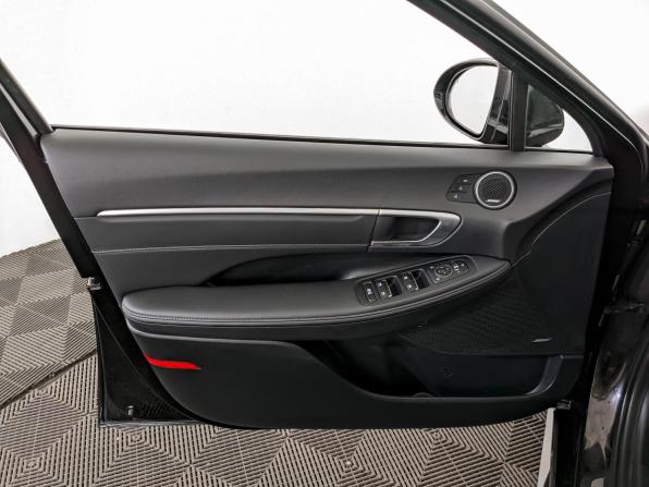 Hyundai Sonata VIII (DN8) с пробегом 2020 года, цена 2 480 000 рублей, 84363 км, седан, Автокод Объявления