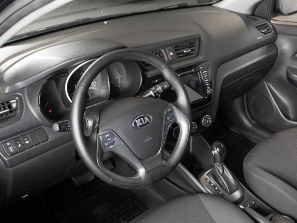 Kia Rio III Рестайлинг с пробегом 2016 года, цена 1 195 000 рублей, 66247 км, седан, Автокод Объявления