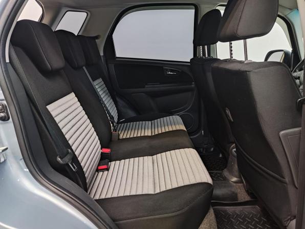 Suzuki SX4 I (Classic) Рестайлинг с пробегом 2010 года, цена 1 050 000 рублей, 113777 км, хэтчбек, Автокод Объявления