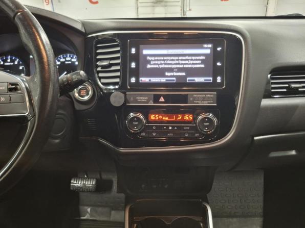 Mitsubishi Outlander III Рестайлинг 3 с пробегом 2019 года, цена 2 190 000 рублей, 101801 км, внедорожник, Автокод Объявления