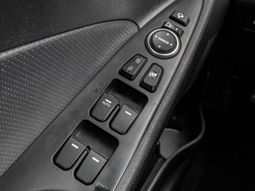 Hyundai Sonata VI (YF) Краснодар  - изображение 21