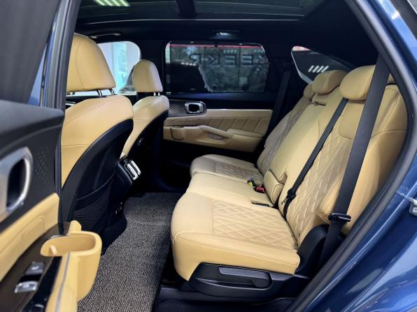 Kia Sorento IV с пробегом 2022 года, цена 3 850 000 рублей, 88338 км, внедорожник, Автокод Объявления